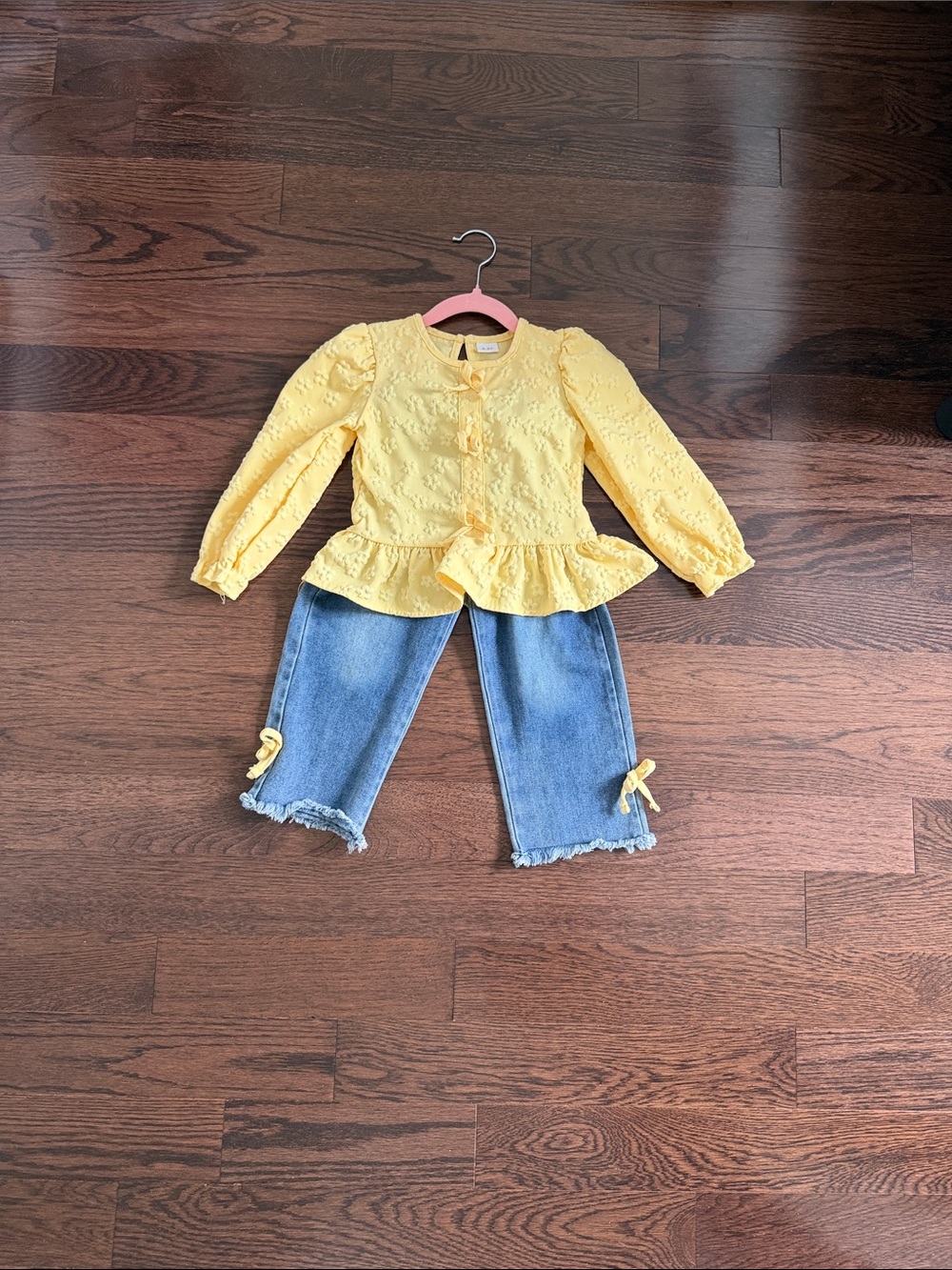 new without tags bows matching set